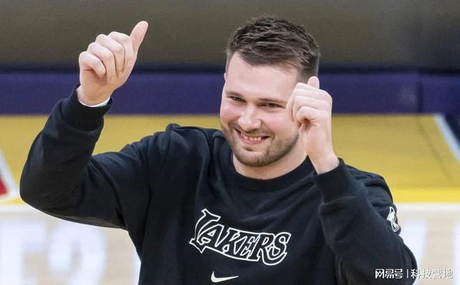 亚博APP下载 出色发挥引爆全场！，东契奇意外战胜TES比赛高潮迭起