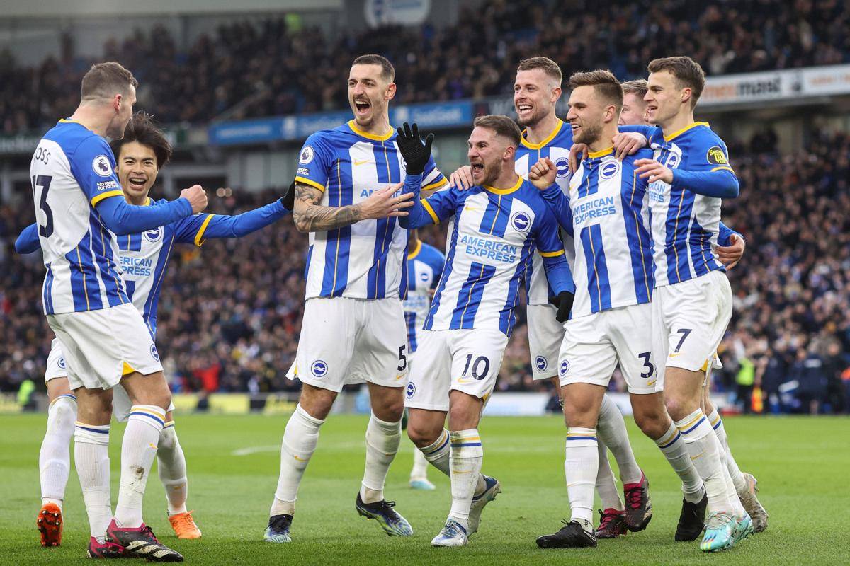 yabo下载地址包含转会期上海久事伤情更新：葡超节点到来，气氛紧张，年轻球员得到机会的词条